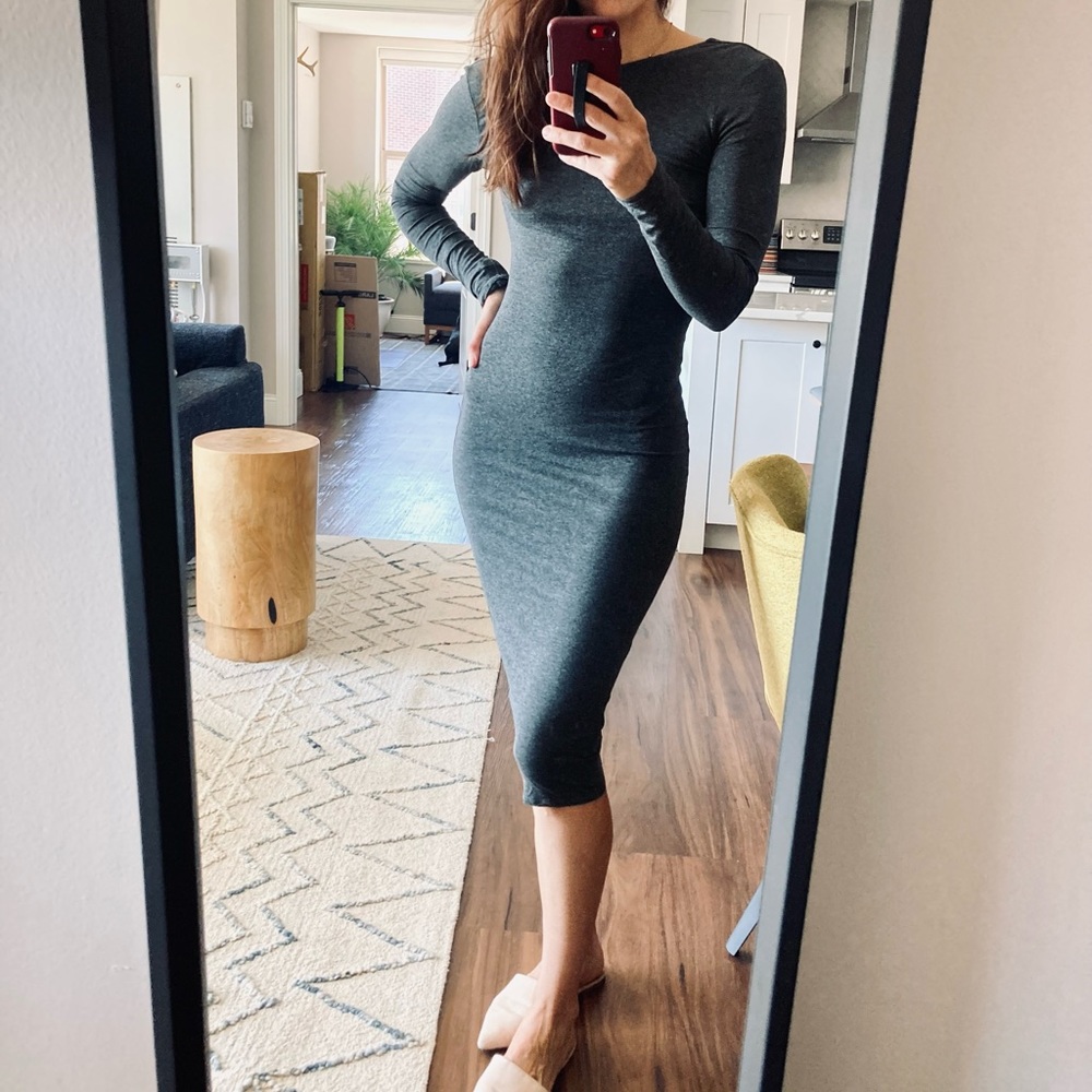 Bodycon fitted midi open back dress - small/US4